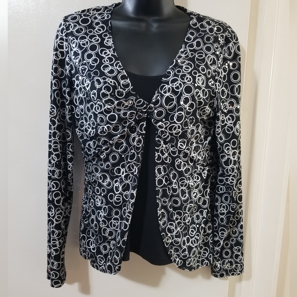 Faux Twin Set Layered-Look Knit Top w Subtle Glitter Detail | M |